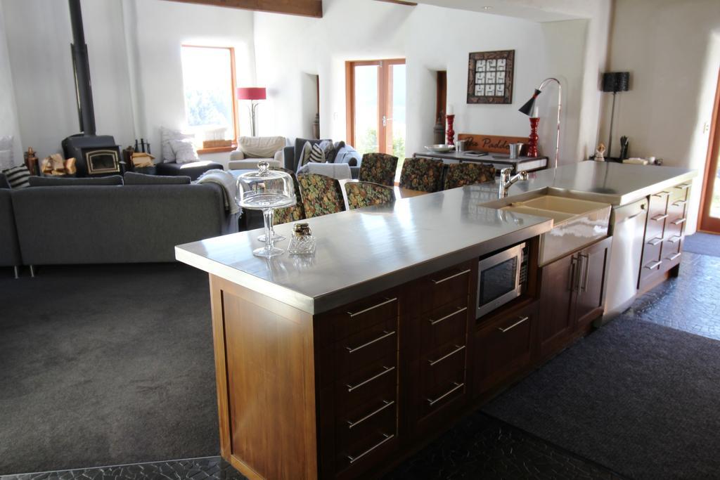 The Paddock Straw Bale Luxury Holiday House Arthurs Point Habitación foto